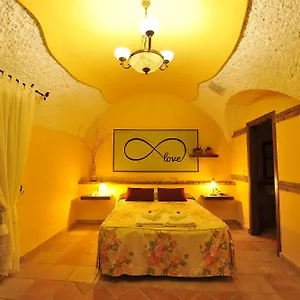 Cuevas La Granja , Benalúa de Guadix Spanje